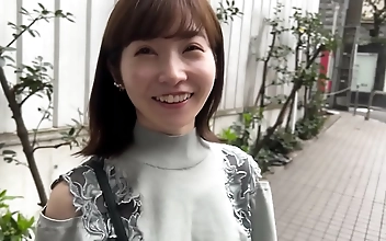 毛片 Luscious Japanese Beauty-mouths Giant Cock Preps for Fiery