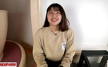 操 Shy Asian Virgin's Passionate Journey-From Shy to Wild